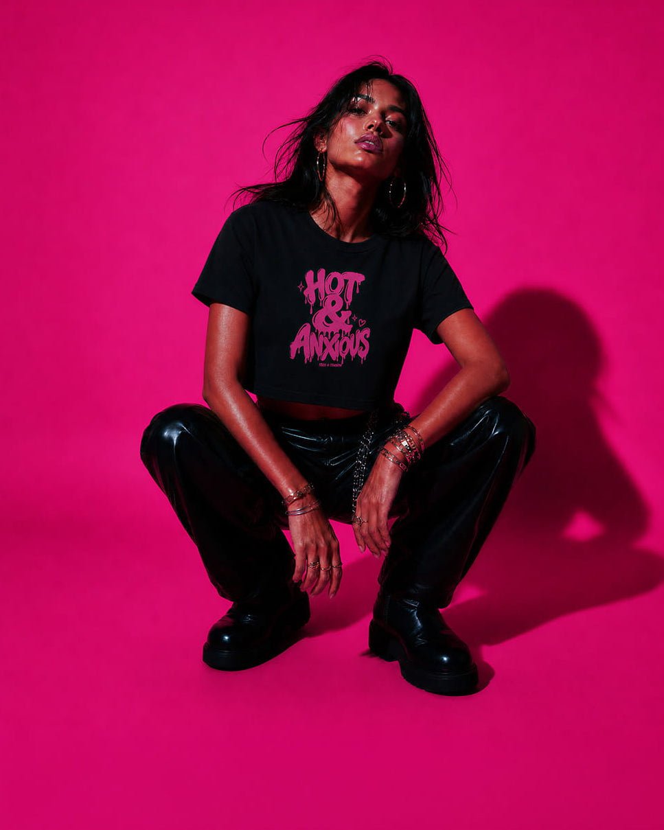 Crop top - Hot & Anxious - Tees & Tension